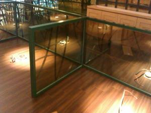 J0028-5玻璃隔屏